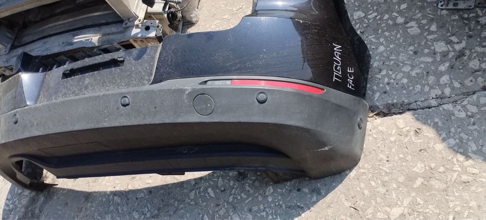 Задна броня Vw Tiguan facelift 2011-16 с лека забележка