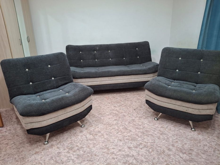 Комплект диван и два кресла