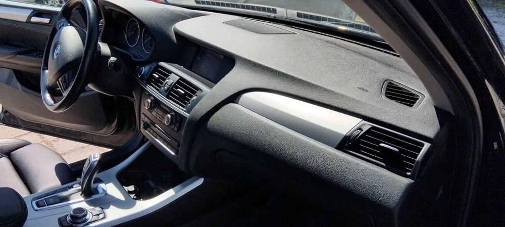 Продавам автомобил BMW X3