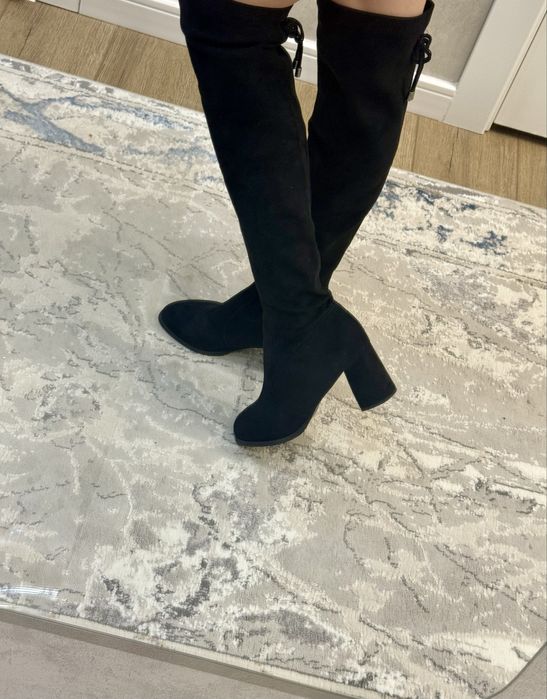 Продам женские сапоги-ботфорты