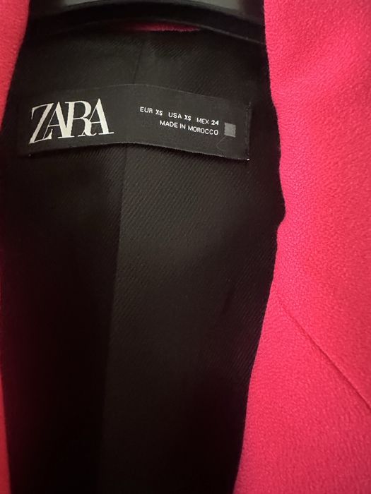 Красиво сако от Зара