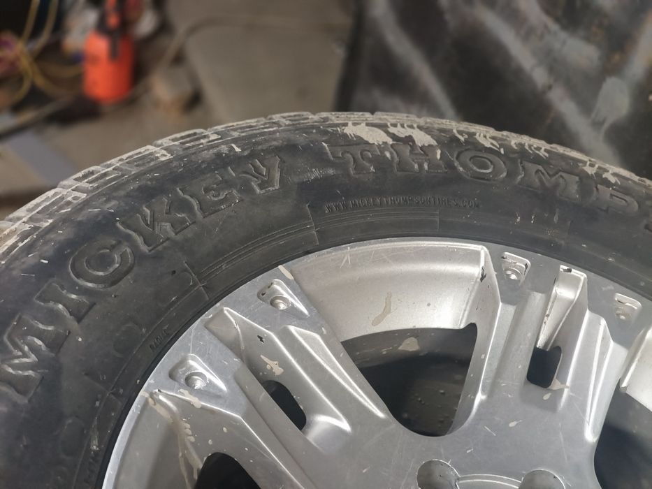 Продам шины с дисками