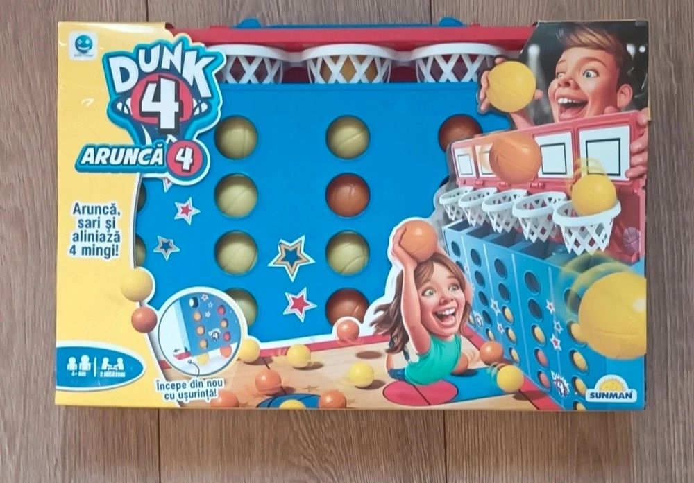 Joc interactiv "Aruncă 4",vârsta 4+