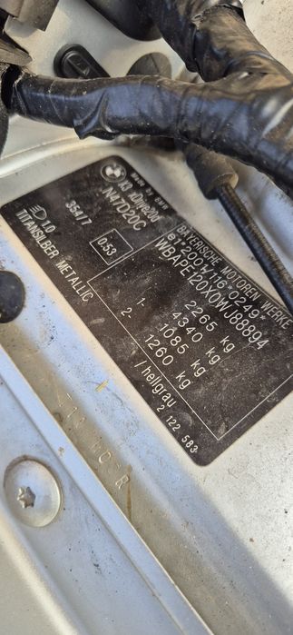 Dezmembrez bmw X3 E83 M-pachet 2.0d N47 177cp Xdrive 2009