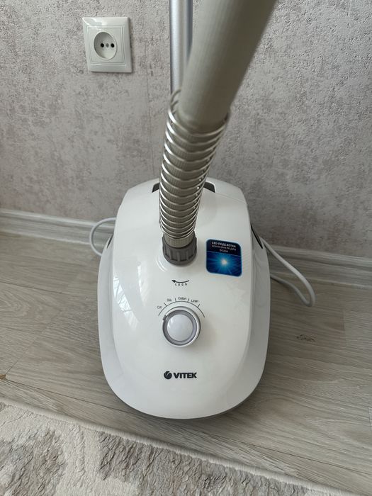 Неработающий паровой утюг Vitek