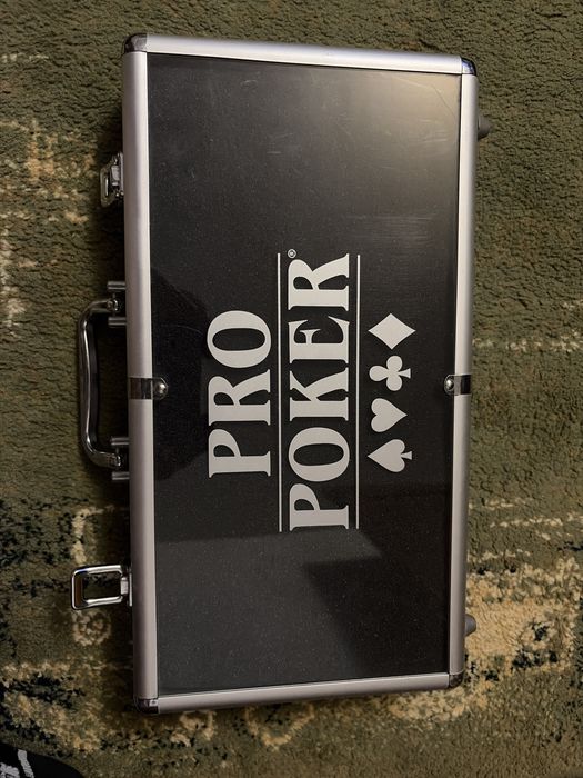 Set Poker Pro in servieta