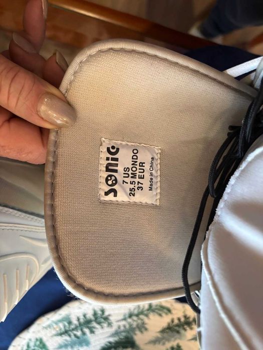 Продавам  сноуборд обувки