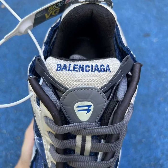 Balenciaga Runner - Navy/Blue