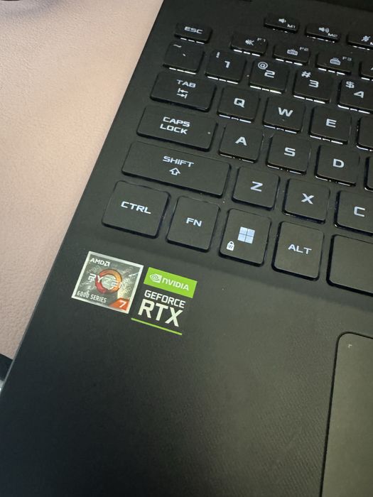 ASUS ROG Flow X13 2 în 1, Ryzen 7 6800HS, 16GB, RTX 3050, 512GB