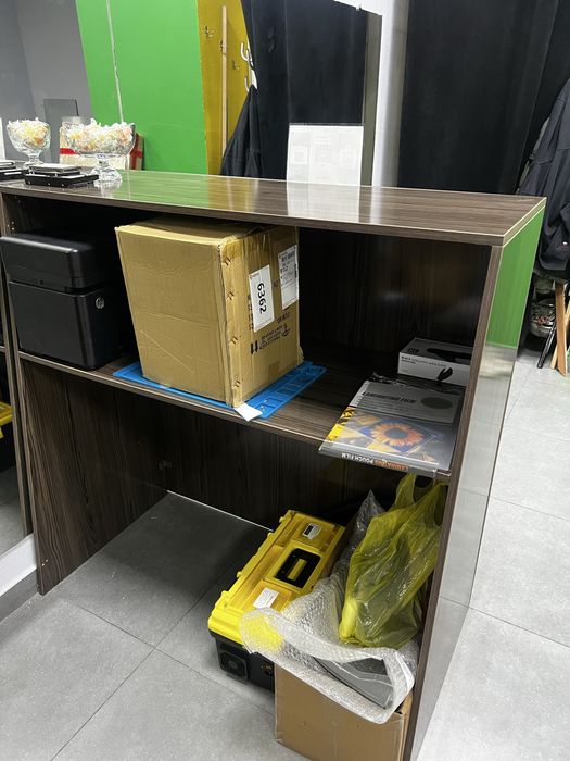 Ресепш стойки для