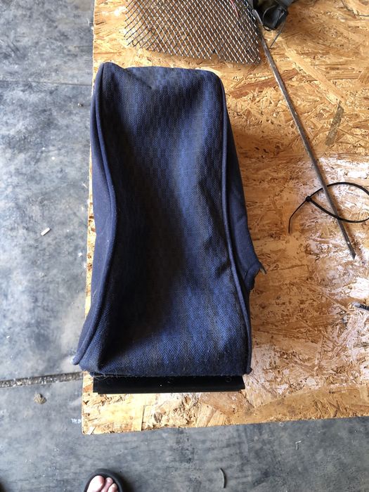 Мерседес 124 чехол на подлокотник