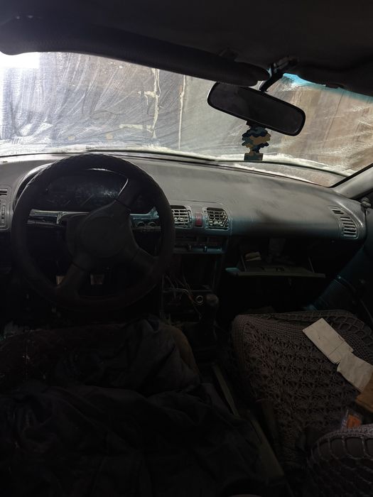 Мазда 323F по запчастям