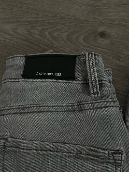 Blugi skinny Stradivarius