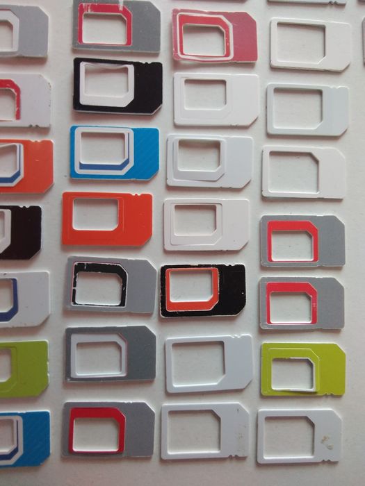 Адаптери преходник за всички размери  сим карти-голям -среден-малък