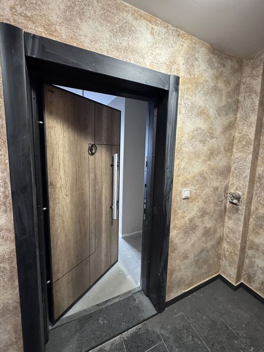 Продава се Двустаен апартамент в Пловдив, Кършияка - 70 кв.м за 1267 €/кв.м - Снимка #2