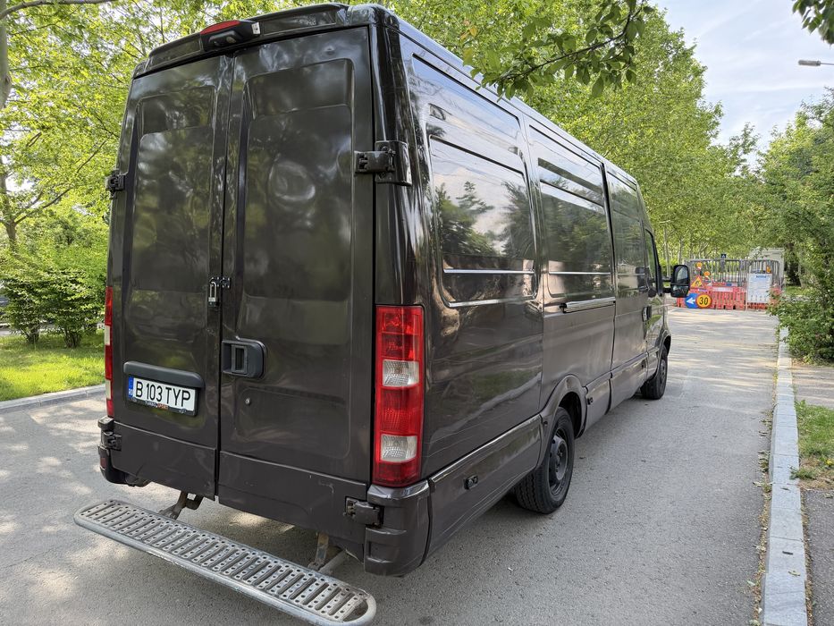 Duba iveco daily 3.5t lunga 3 panouri pregatita vulcanizare mobila