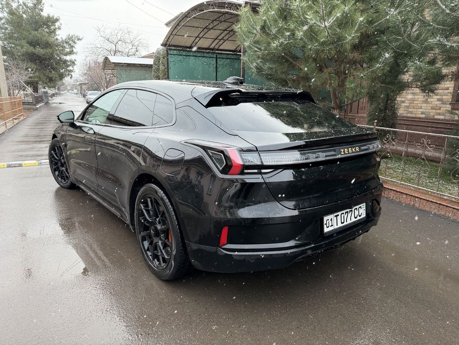 Zeekr 001 You 4WD