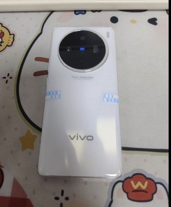 Обмениваю vivo x100 в хорошем состоянии
