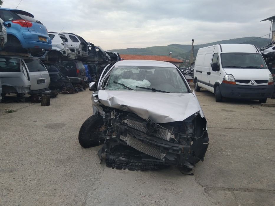 На части Фолксваген голф 6 1.6 TDI 09г. / VW Golf 6 гр. Перник Калкас ...
