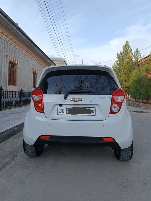 Spark avtomat 2022yil 15400km kraska toza moshina alo darajada turipti