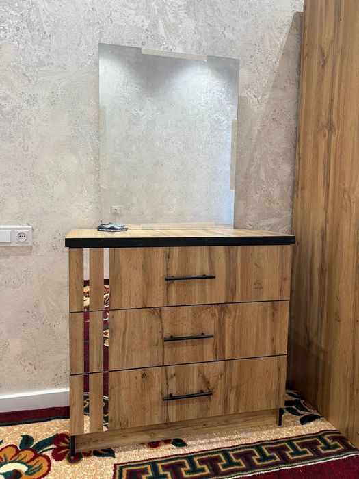 Комод, трюмо ,честер