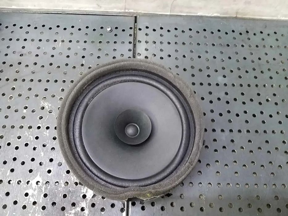 Boxa audio stanga spate mitsubishi asx 8720a166