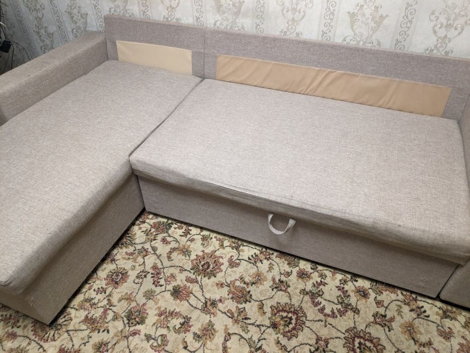 Продам угловой диван