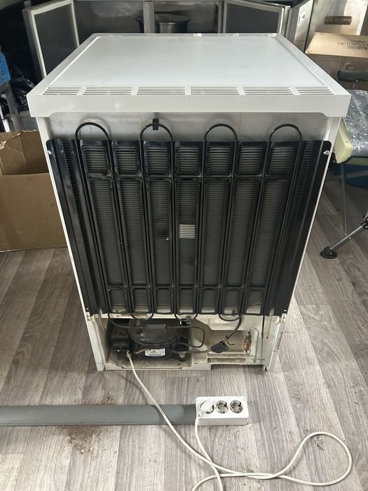 Продам морозильник