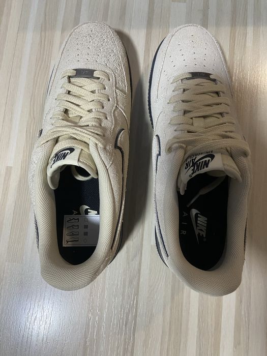 Обувки Nike Air Force 1'07 LV8