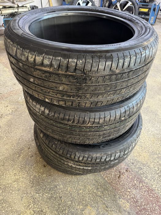 Yokohama 235/50/19 103V Advan