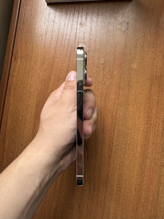 Продам iphone 13 pro max