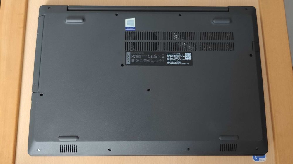 Lenovo V130-Intel i3 7020u