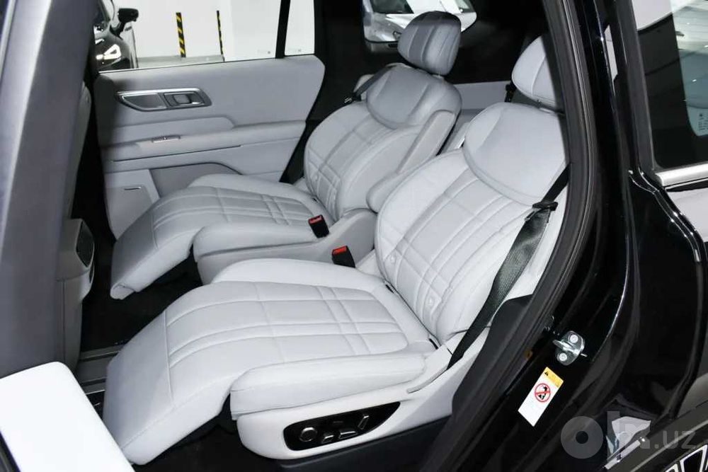 Changan Deepal S09 Ultra+, 4WD, Парламент цвет, полный привод, Гибрид.