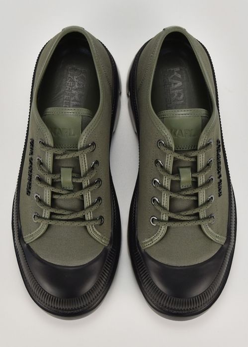 Karl Lagerfeld № 41 Масивни кецове, Каки