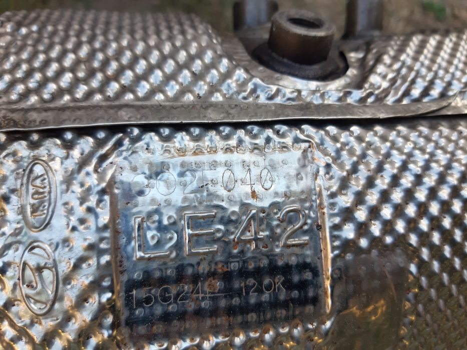 Filtru de particule / DPF Hyundai Tucson 2.0 CRDI E6   DEFECT
