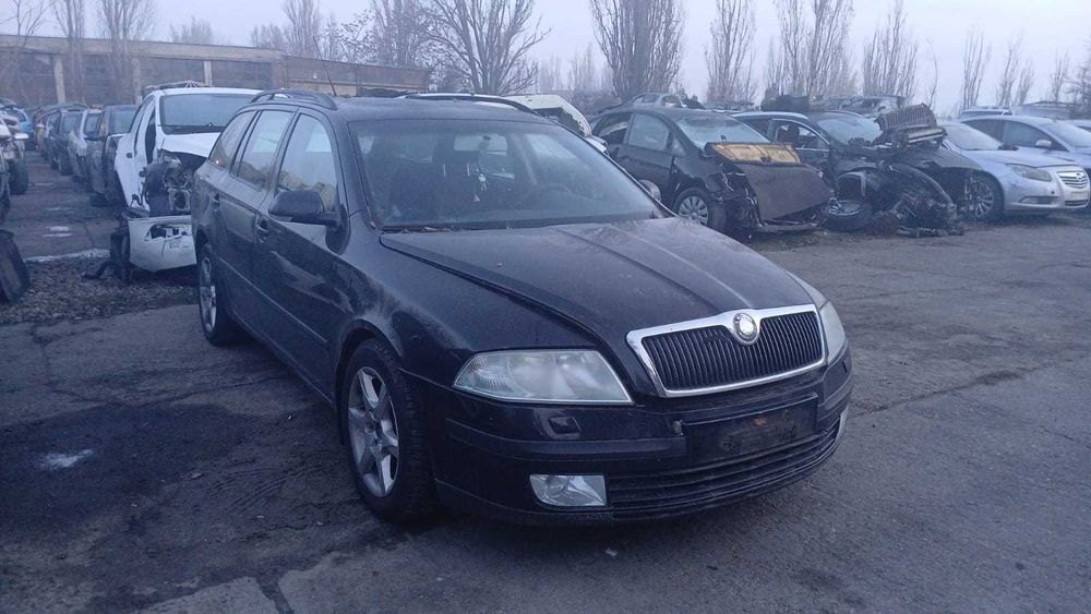 Dezmembrez Skoda Octavia 2 -2.0 Diesel DIN 2006 - Cutie Automata - BMM