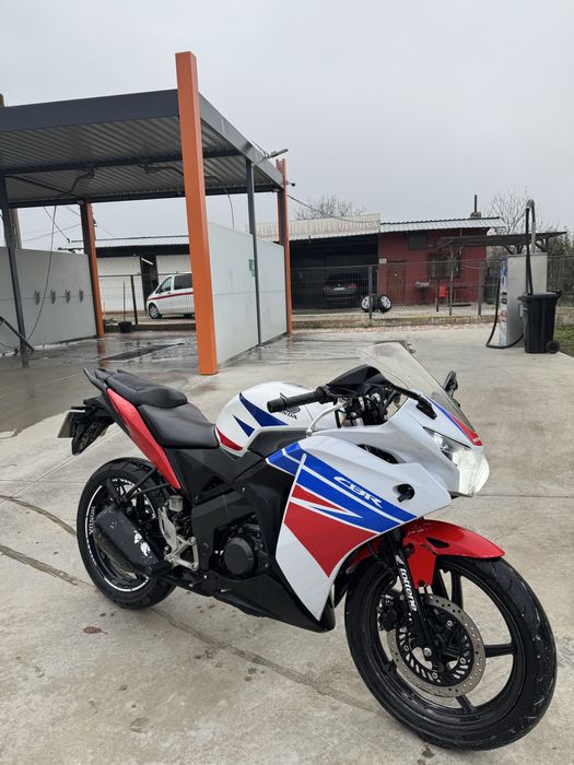 honda cbr 125 r 2016