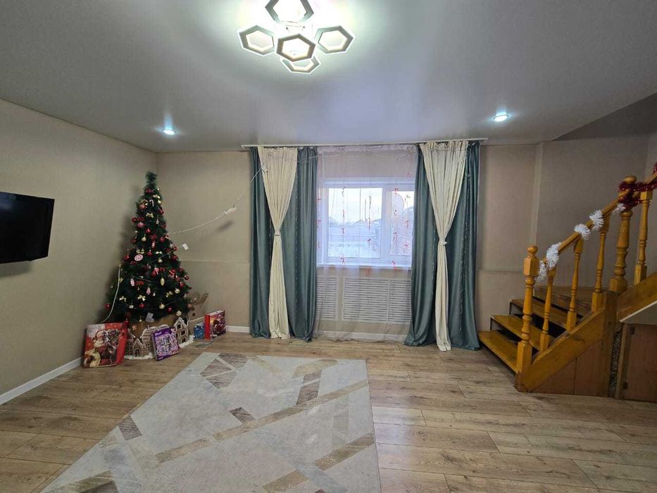 В продаже дом 7 комнат, Бесколь