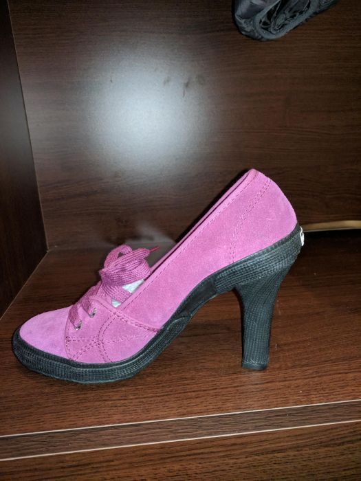 Маркови обувки Superga