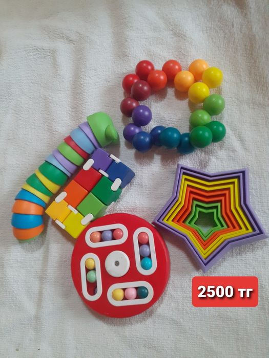 Продаются игрушки, мелкая моторика