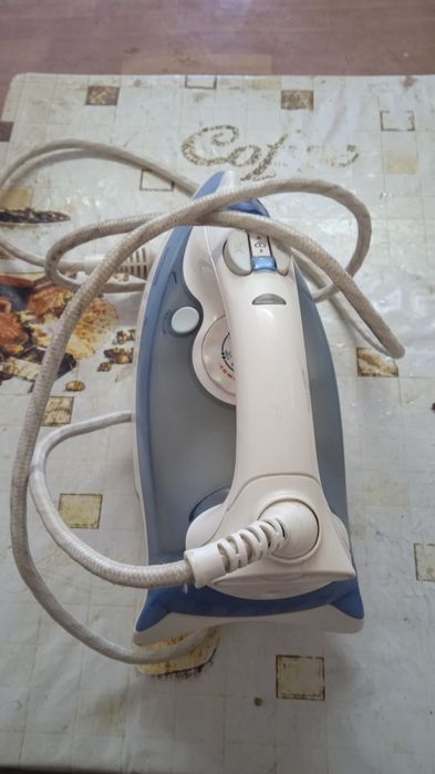 Утюг фирмы Philips