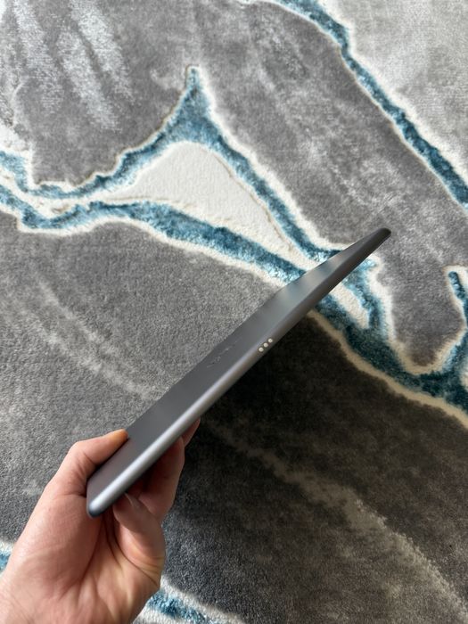 IPad generatia 8, 32Gb