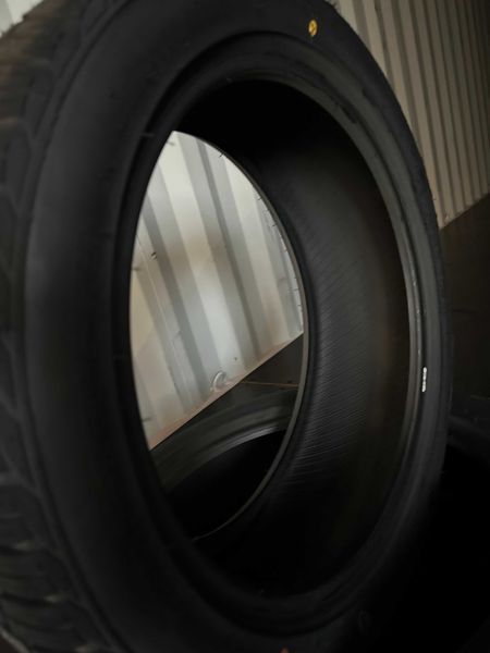 Нови Всесезонни Гуми Arivo Carlorful A/S 215/45R17 91W Xl Нов Dot