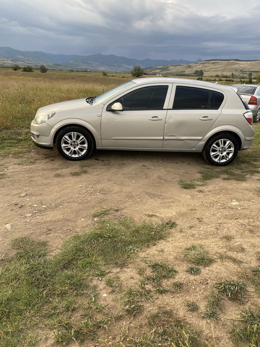 Opel astra h 1.6 automat