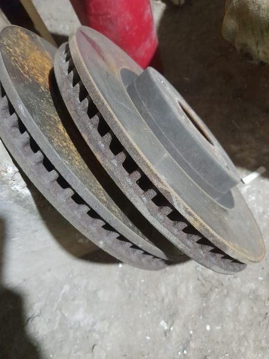 Продам тормозные диски