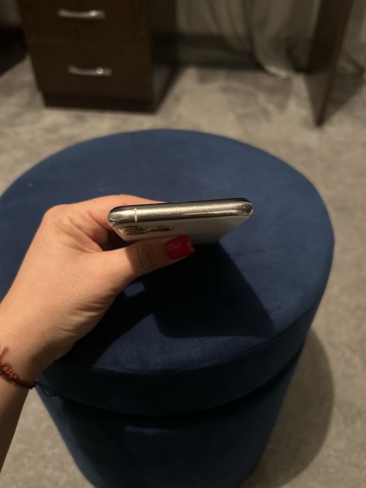 iPhone 11 Pro - бял мат