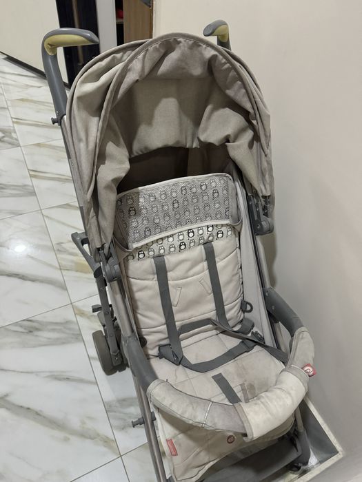 Коляска прогулочная