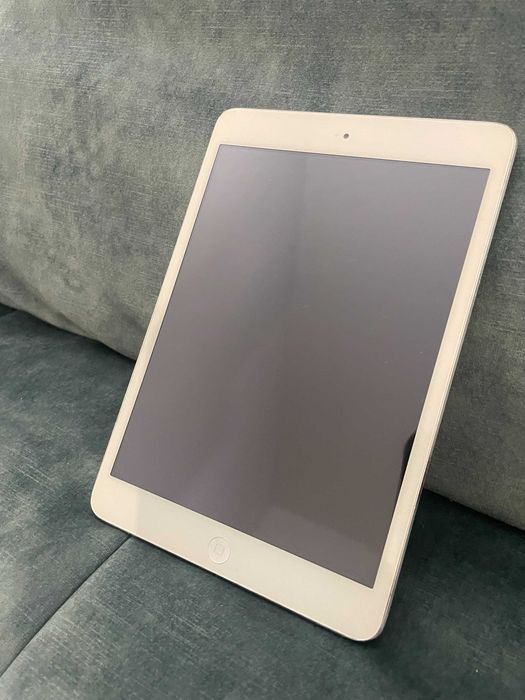 Ipad mini version 9.3.5 32GB