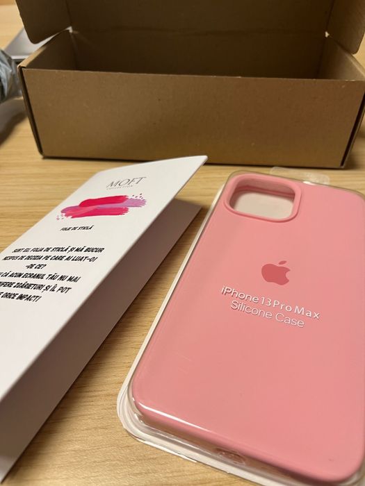 Husa + folie Iphone 13 Pro Max Moft noua