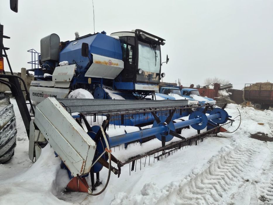 Комбайн Енисей 1200 Руслан
